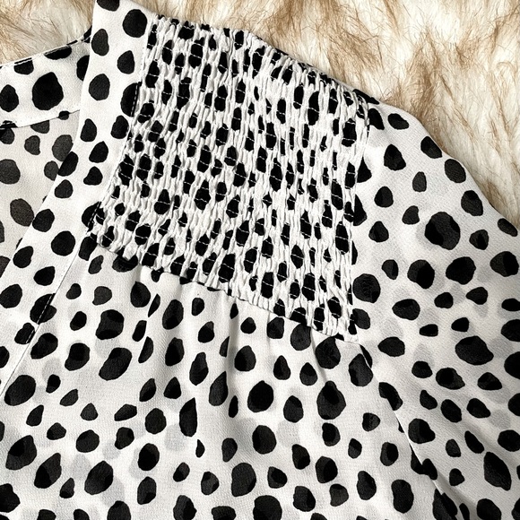 LIGHT spotted leopard popover blouse - Picture 5 of 5